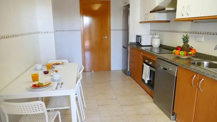 Family Ev, 4 Yatak Odası, Kişiye Özel Havuzlu, Deniz Manzaralı