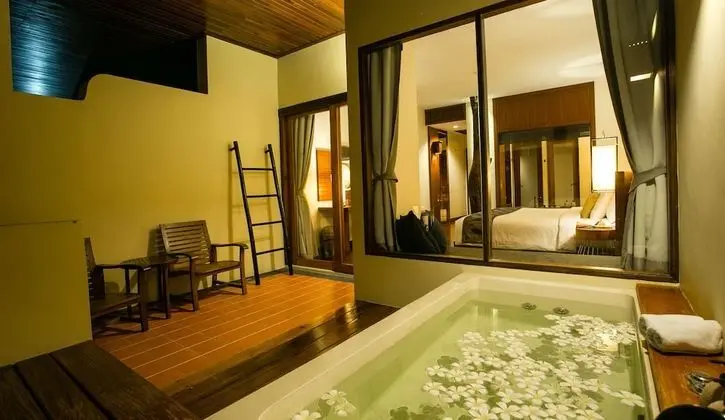 Supreme Deluxe with Jacuzzi