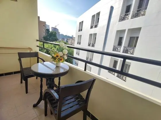 Superior Oda, 1 En Büyük (King) Boy Yatak, Balkon, Havuz Manzaralı