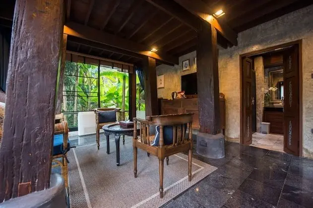 Chan-Kaew Villa