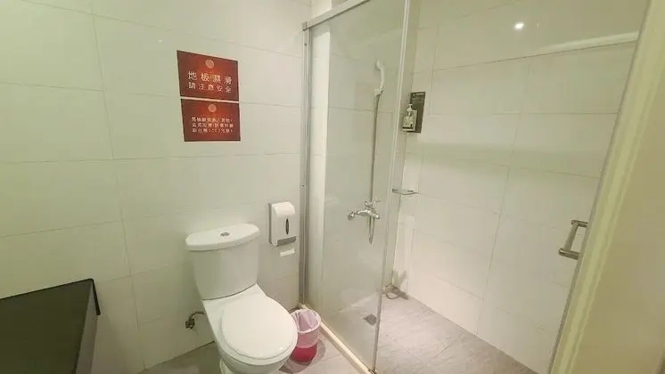 Basic Tek Büyük Yataklı Oda, Sigara İçilmez, Banyolu/Duşlu