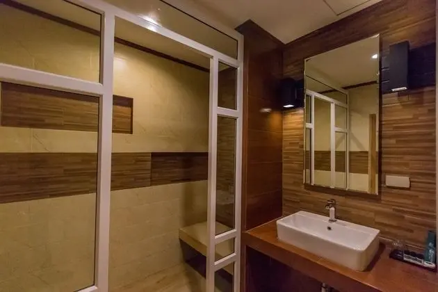 Deluxe Tek Büyük veya İki Ayrı Yataklı Oda