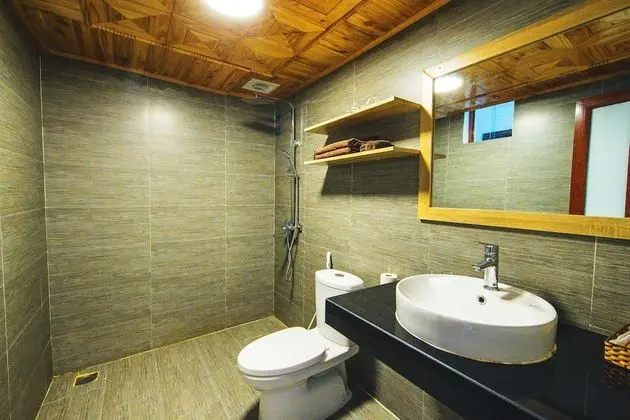 Superior Oda, 1 Yatak Odası, Banyolu/Duşlu, Şehir Manzaralı (Sapa View)