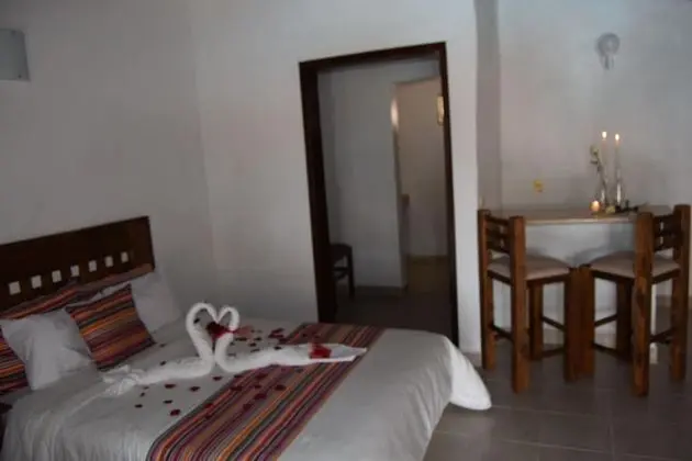Honeymoon Süit, Karma Ranzalı Oda, Küçük Mutfak