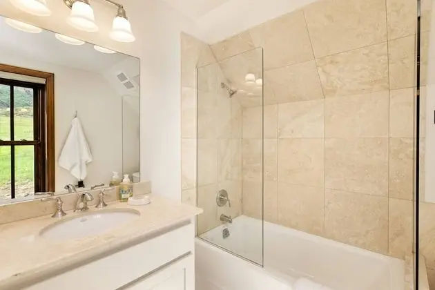 Ev (Chaparral Aspen Ranch Cabin)