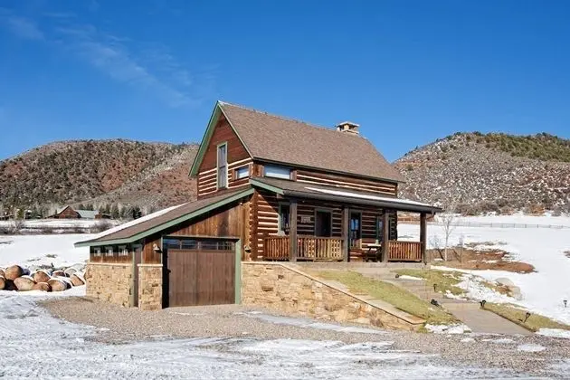 Ev (Chaparral Aspen Ranch Cabin)