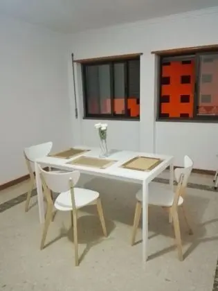 Basic Tek Büyük Yataklı Oda, 1 Yatak Odası, Sigara İçilmez, Bahçe Manzaralı