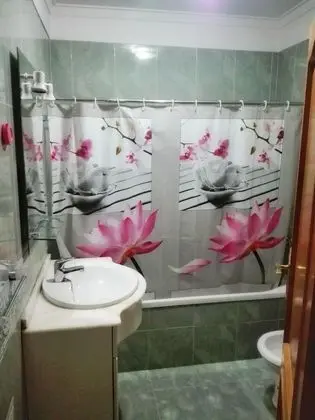 Basic Tek Büyük Yataklı Oda, 1 Yatak Odası, Sigara İçilmez, Bahçe Manzaralı