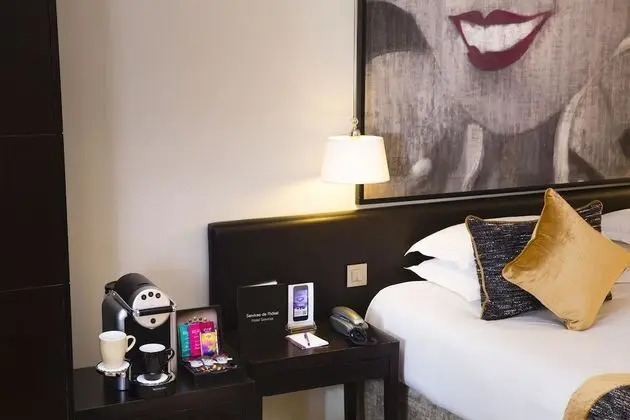 Deluxe Tek Büyük Yataklı Oda