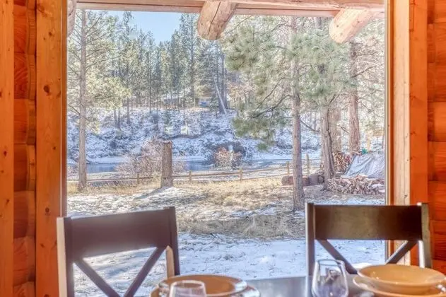 Ev, Birden Çok Yatak (Chapman Lodge)