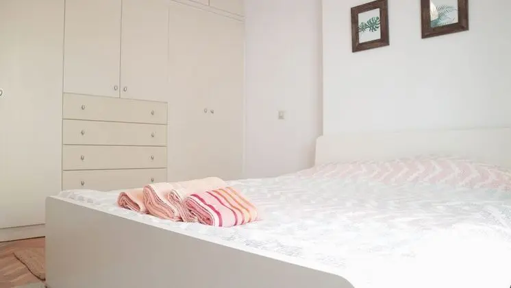 Apart Daire, Deniz Manzaralı (Chapter II)