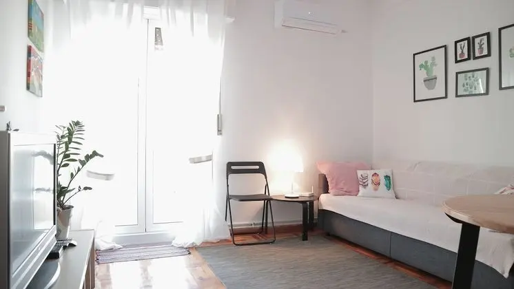 Apart Daire, Deniz Manzaralı (Chapter II)