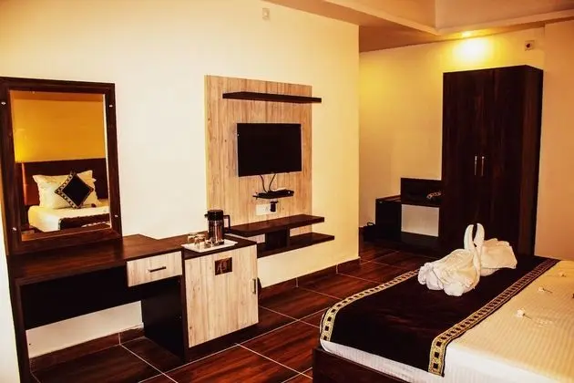 Deluxe Tek Büyük Yataklı Oda