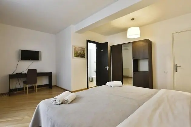 Deluxe Tek Büyük veya İki Ayrı Yataklı Oda, Balkon