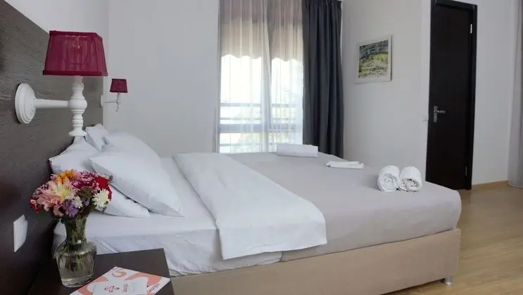 Deluxe Tek Büyük veya İki Ayrı Yataklı Oda, Balkon