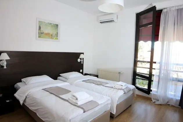 Grand Tek Büyük Yataklı Oda