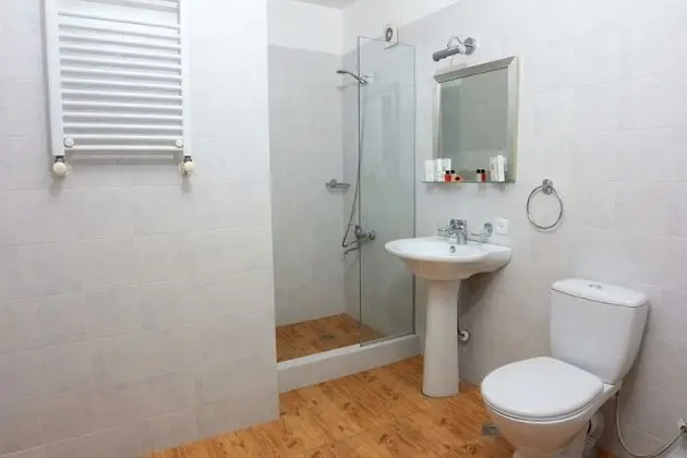 Grand Tek Büyük Yataklı Oda