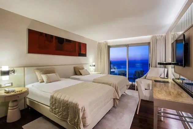 Süperior Deniz Manzaralı Oda
