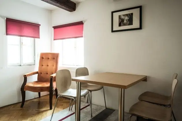 4-Bed Suite with Private Bathroom