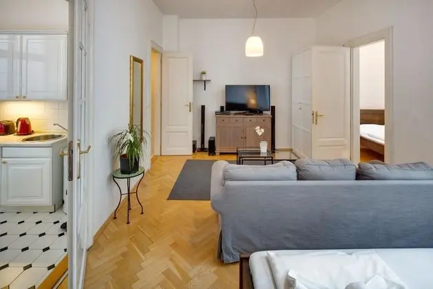 Stüdyo (3 adults)