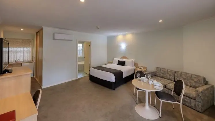 Executive Oda, Sigara İçilmez, Sıcak Su Küveti (Executive Spa Suite)