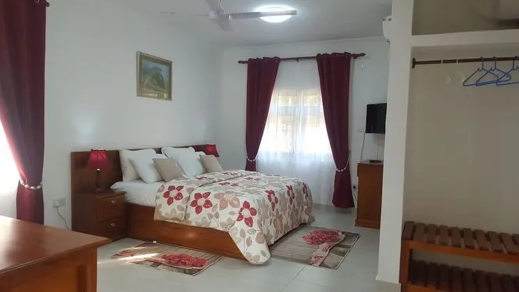 Royal Oda, Balkon, Okyanus Manzaralı
