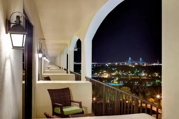 Concierge Room, Oda, 1 En Büyük (King) Boy Yatak, Balkon