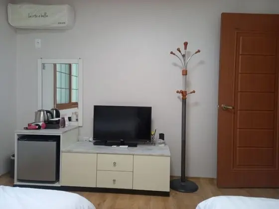 Double Single Room