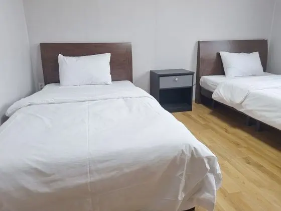 Single Twin Room