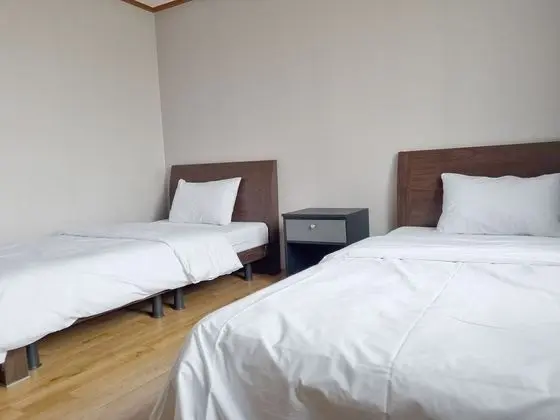 Single Twin Room
