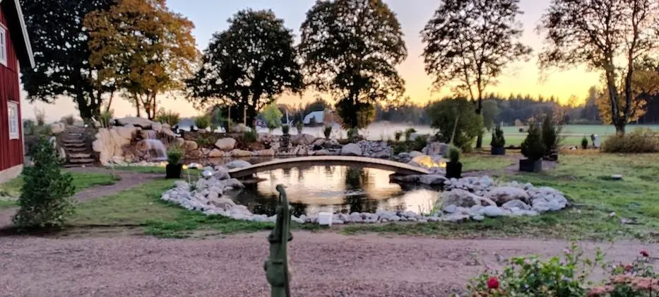 Tek Büyük veya İki Ayrı Yataklı Oda, Ortak Banyo
