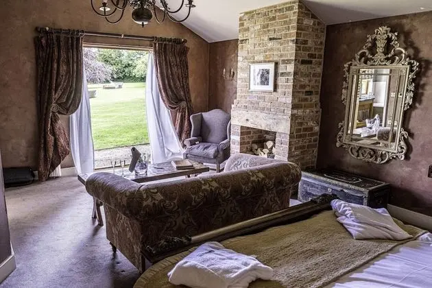 Superior Tek Büyük Yataklı Oda