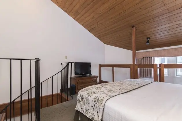 Çatı Katı (Loft)