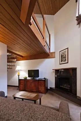 Çatı Katı (Loft)