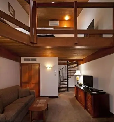 Çatı Katı (Loft)