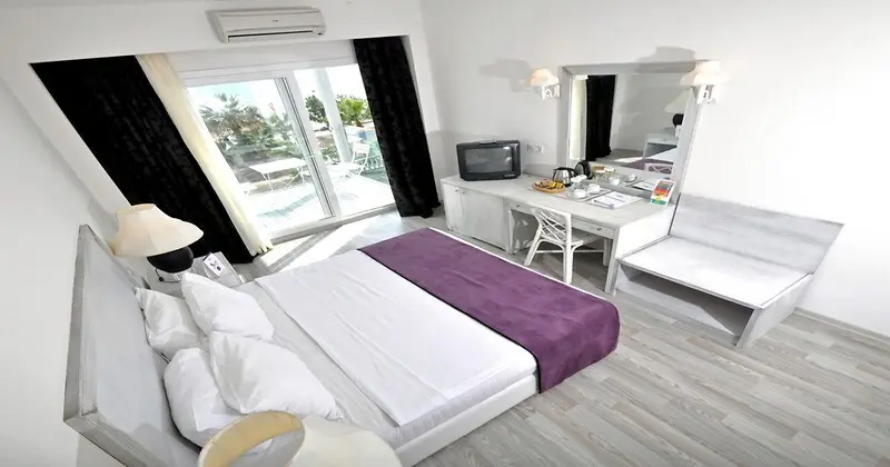 Deniz Manzaralı Standart Oda