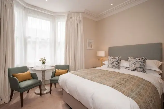 Luxury Tek Büyük Yataklı Oda, Avlu Manzaralı