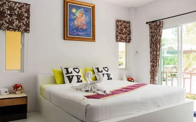 Family Villa, Havuz Manzaralı