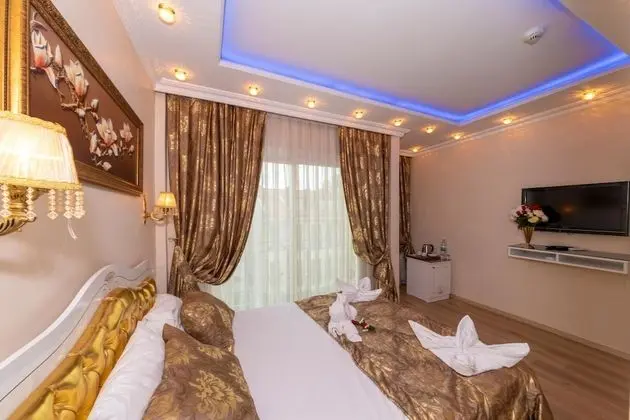 Deluxe Tek Büyük Yataklı Oda