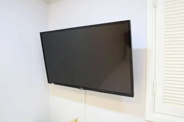 Basic Tek Büyük Yataklı Oda