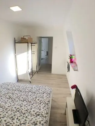 Sıra Ev
