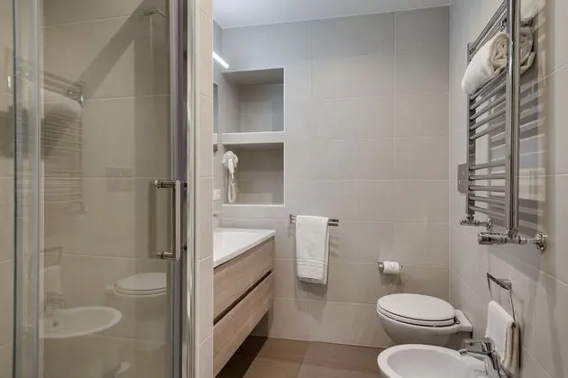 Deluxe Oda, Sigara İçilmez