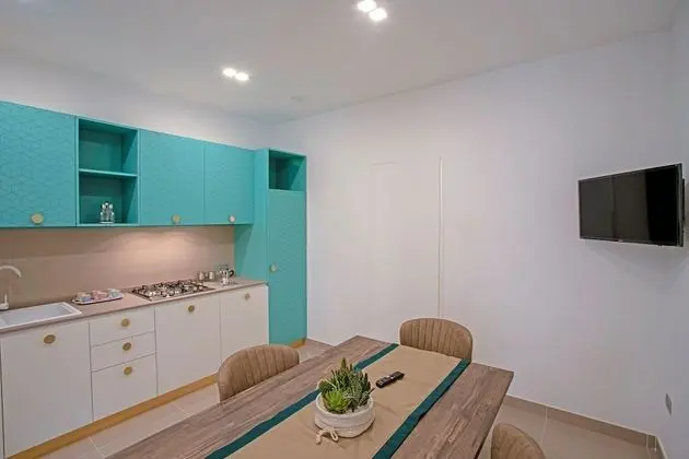 Classic Apart Daire, Deniz Manzaralı (Laterale)