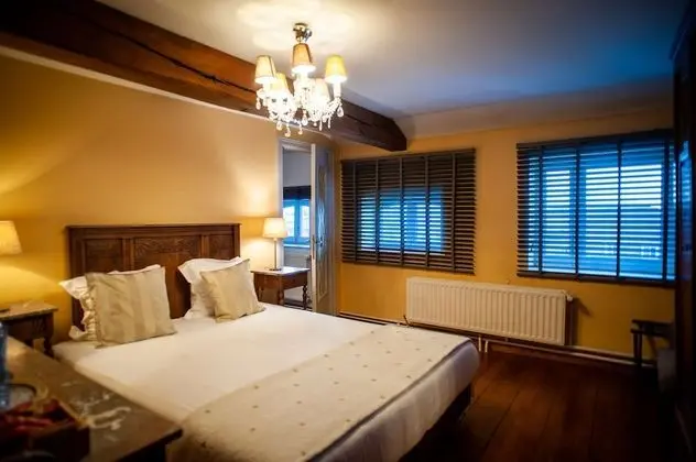 Comfort Tek Büyük Yataklı Oda