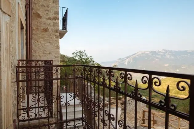 Deluxe Süit, Balkon, Dağ Manzaralı