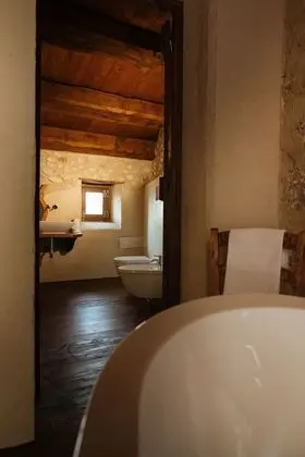 Romantic Süit, 1 En Büyük (King) Boy Yatak, Küvet, Bahçeli