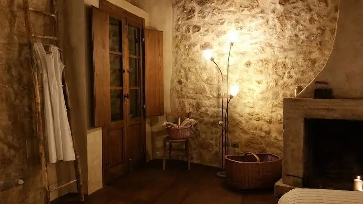 Süit, Vadi Manzaralı, Dağ Yamacı