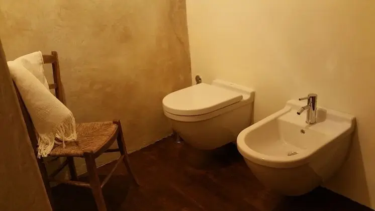 Süit, Vadi Manzaralı, Dağ Yamacı