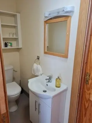 Apart Daire, 1 Büyük (Queen) Boy Yatak