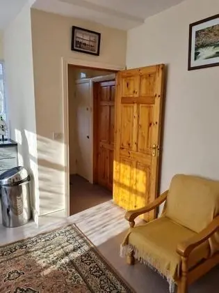 Apart Daire, 1 Büyük (Queen) Boy Yatak